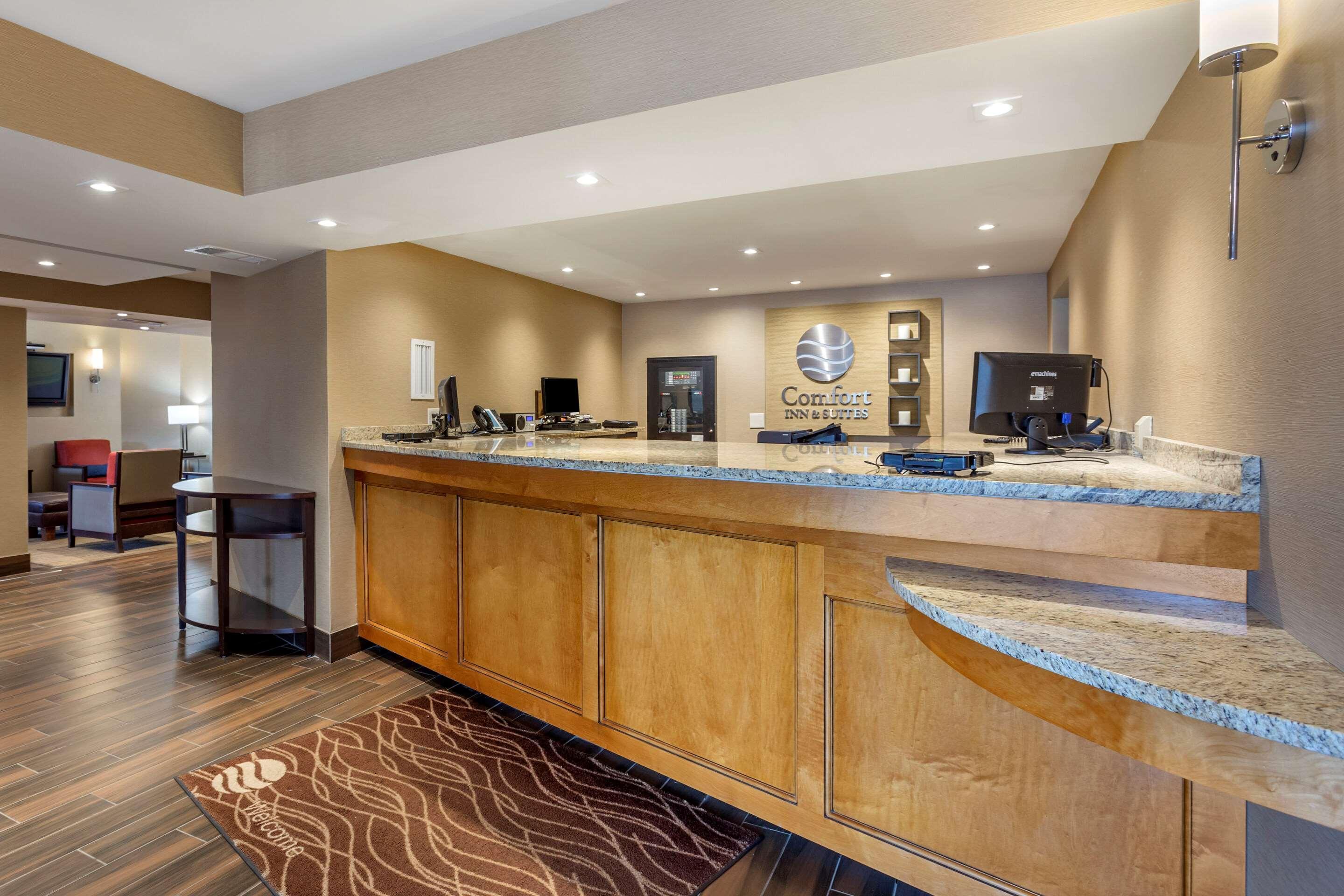 Comfort Inn & Suites Rochelle - Dekalb Exteriér fotografie