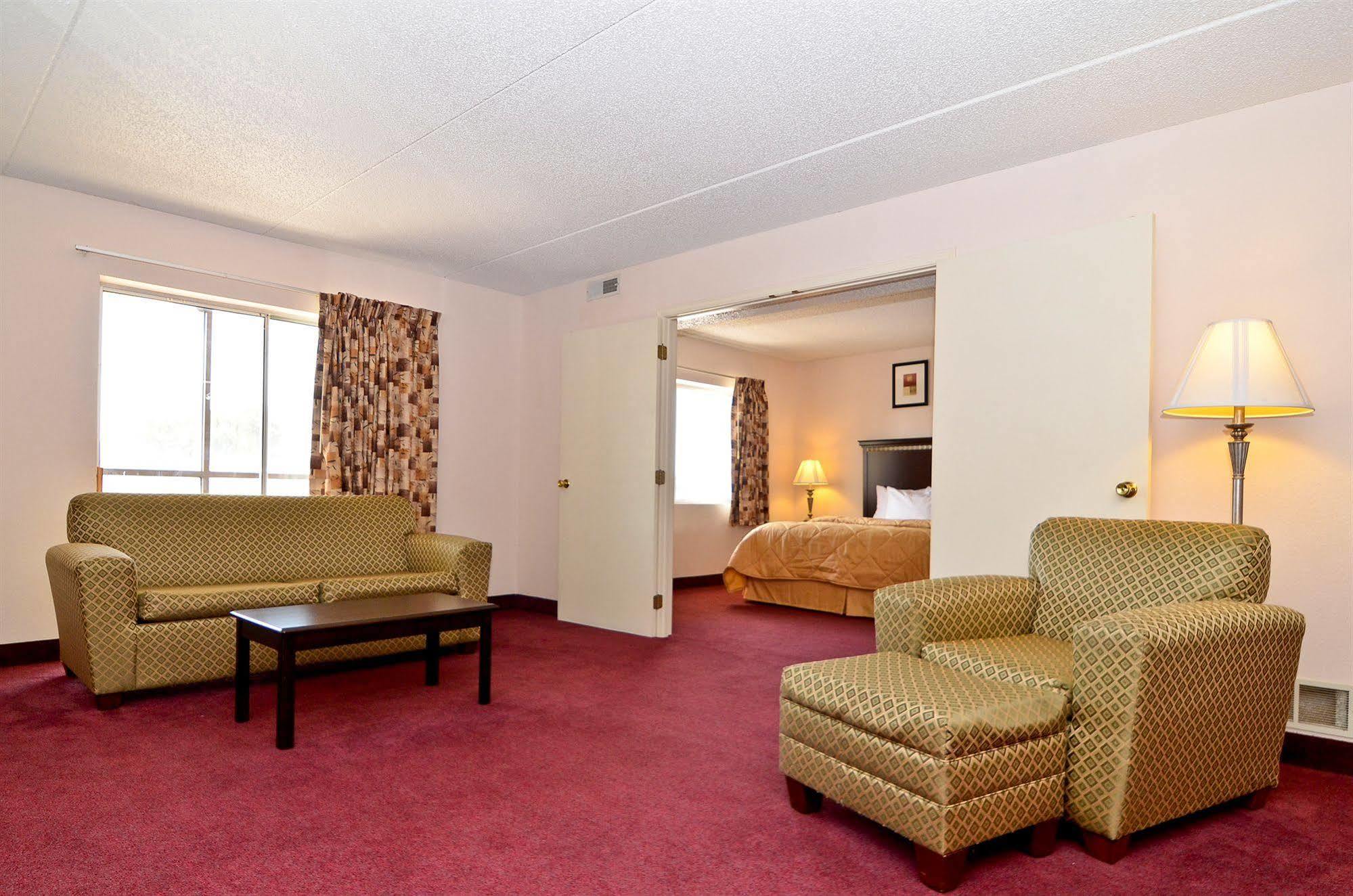 Comfort Inn & Suites Rochelle - Dekalb Exteriér fotografie