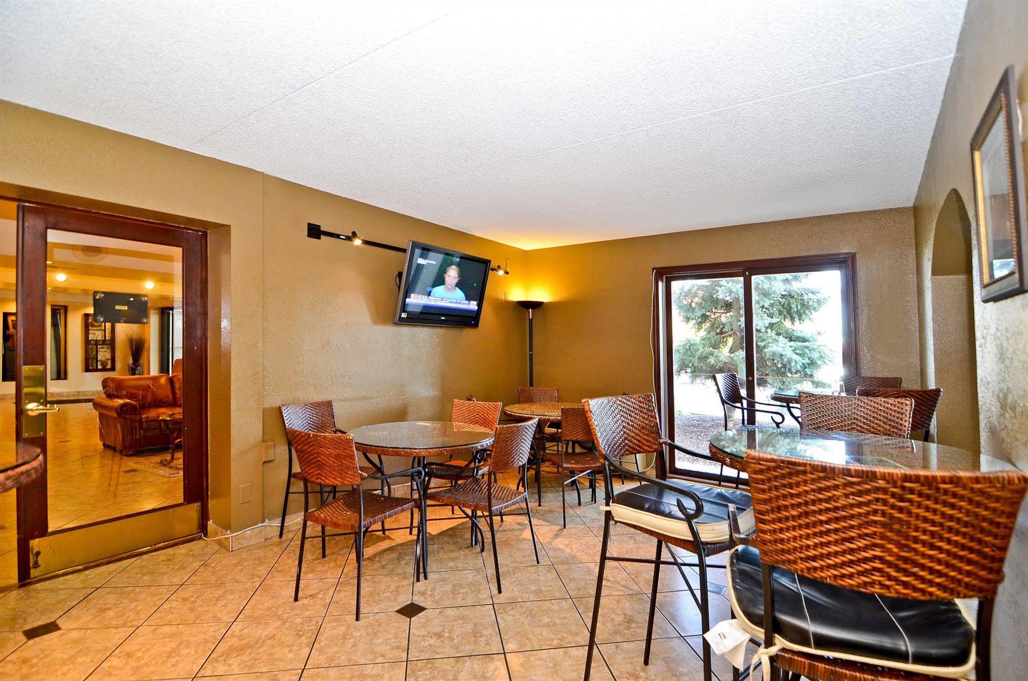 Comfort Inn & Suites Rochelle - Dekalb Exteriér fotografie
